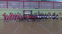 Acadêmicos de Educação Física realizam Festival Mirim de Voleibol Interescolar