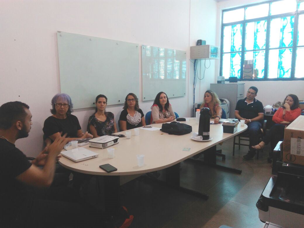 Professora da UFMS participa de debate sobre as “Contribuições no ensino e aprendizagem na educação de surdos”   